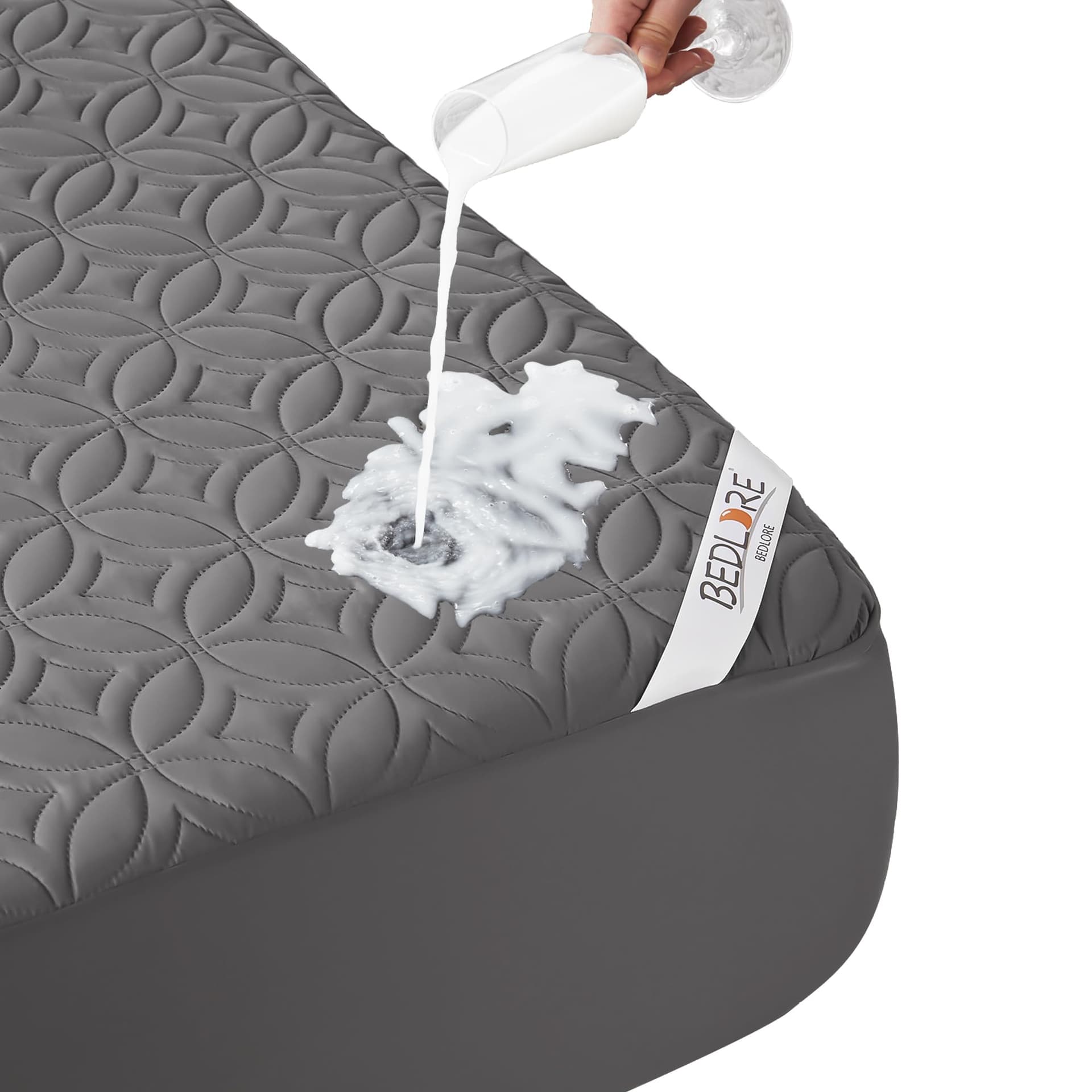 Discover the BEDLORE Waterproof Mattress Protector