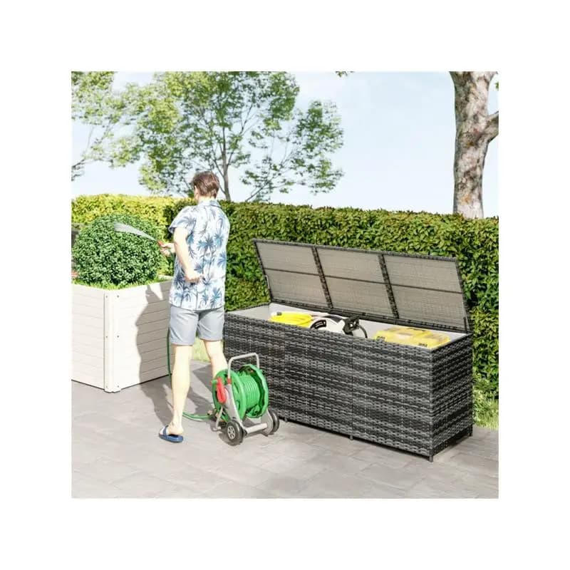 Maximize Space with a Multi-Compartment Organizer
